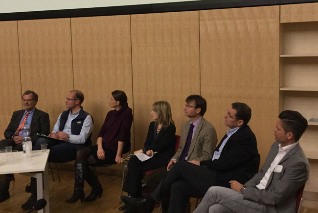 Von links nach rechts: Dr. S. Moder, Mario Beck, Lisa Leiner, Christina Hucklenbroich, Dr. Rüdiger Marx, Hubertus Keimer und Sven Isenberg
