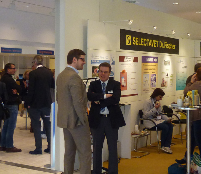 Dr. W. Breu (Selectavet) und Dr. M. Schäfer (Enke) sind zufrieden mit dem diesjährigen BBF